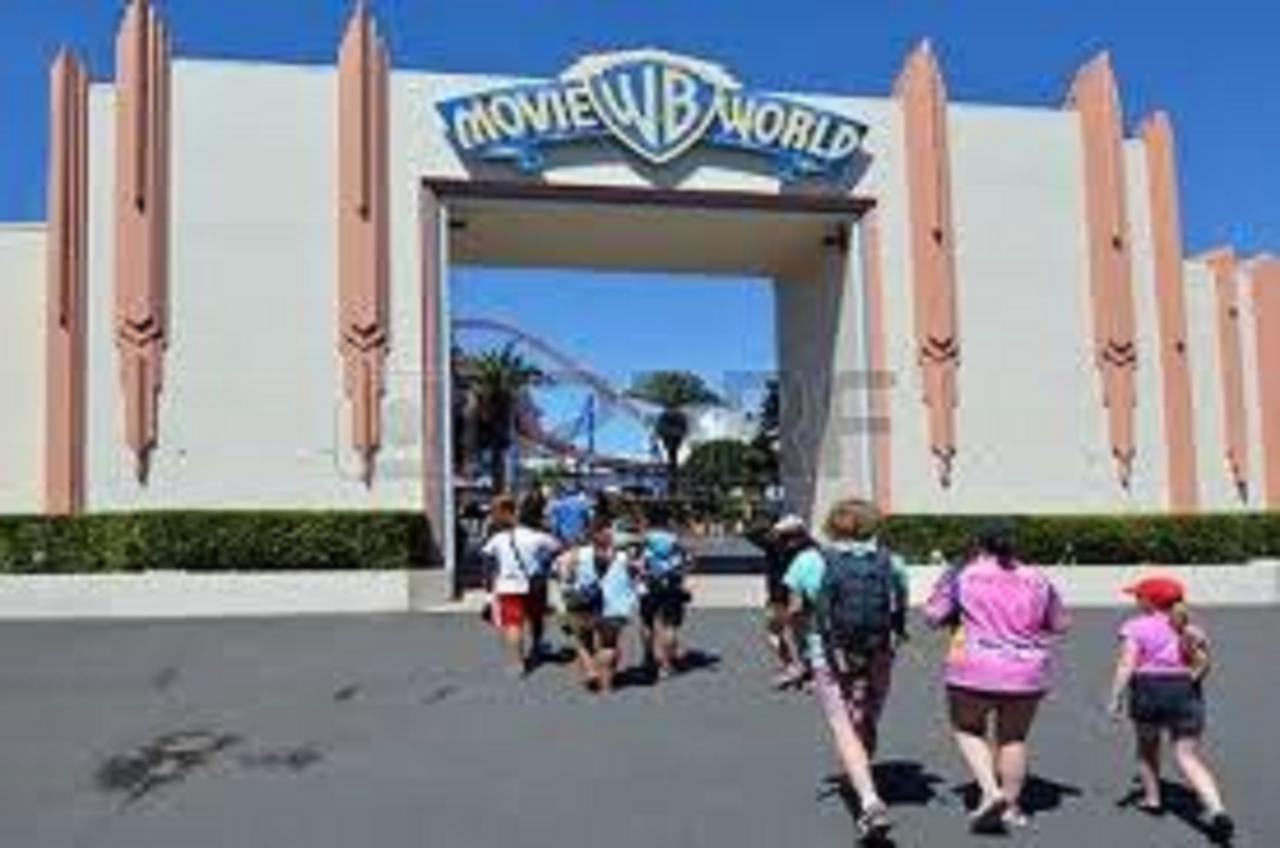 Gold Coast Theme Park Family Villa エクステリア 写真